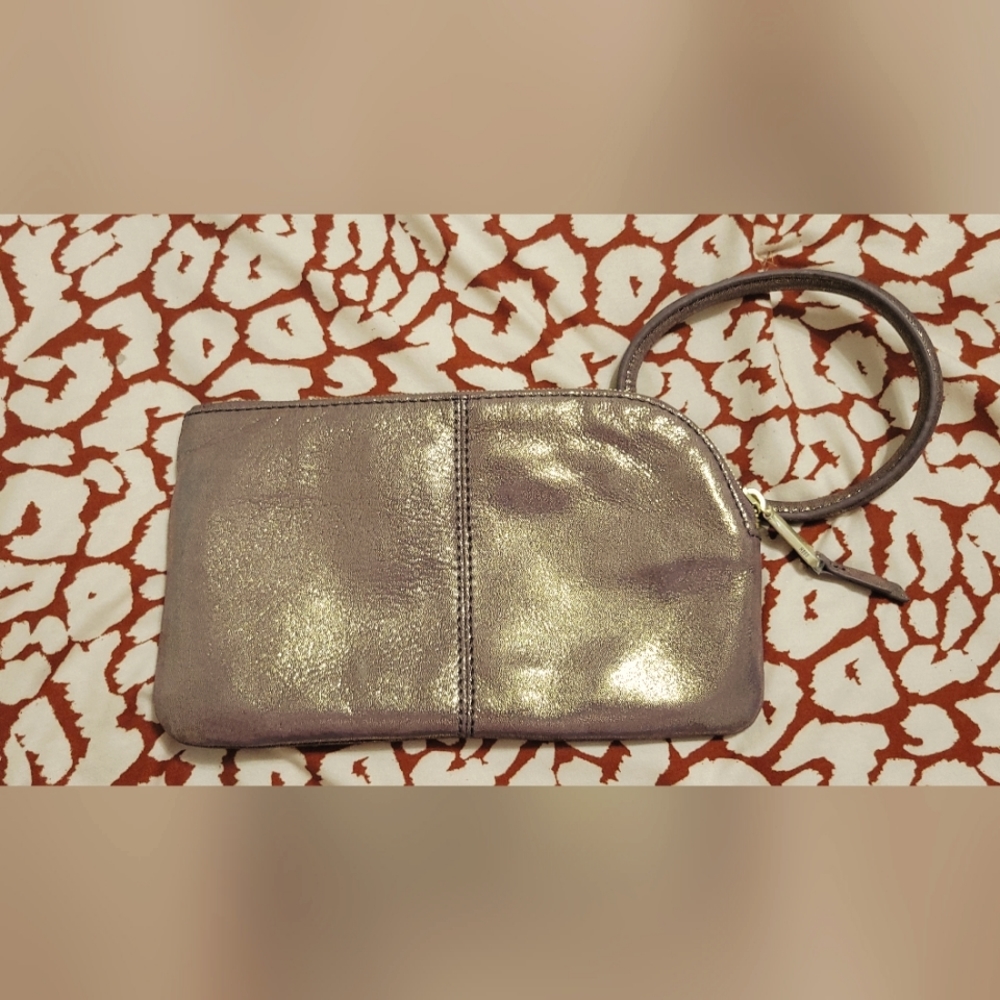 Hobo wristlet